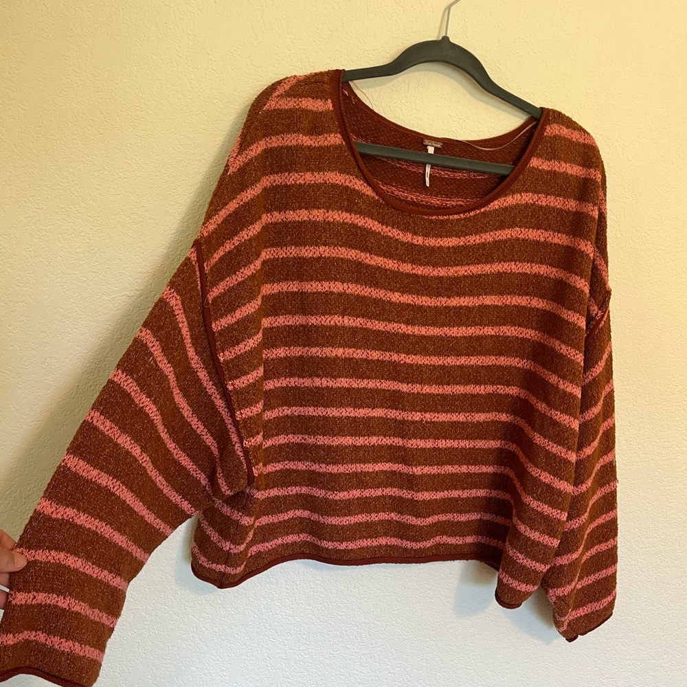 Free people sweater, hardly worn